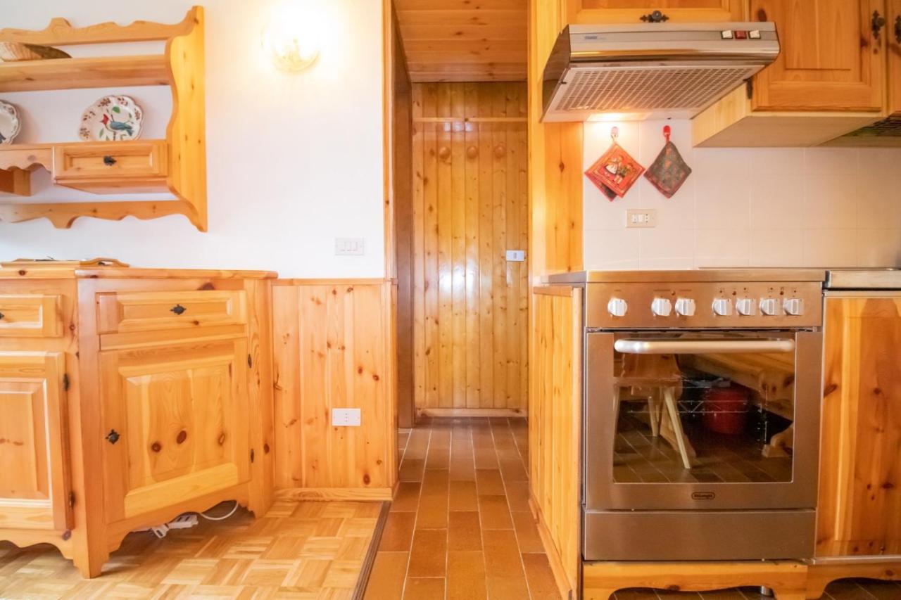 A Un Passo Dagli Impianti - Penia Di Canazei Buitenkant foto